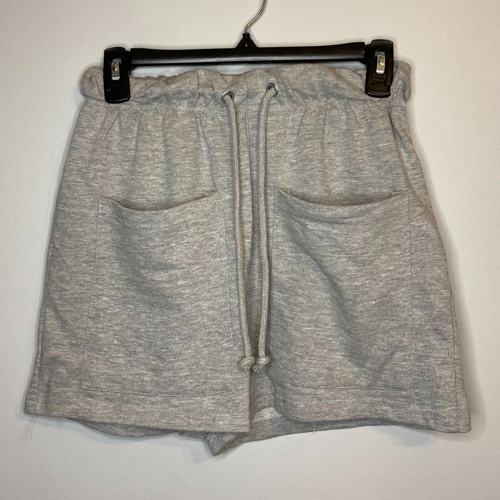 MISSGUIDED Paperbag Shorts with Drawstring Waist